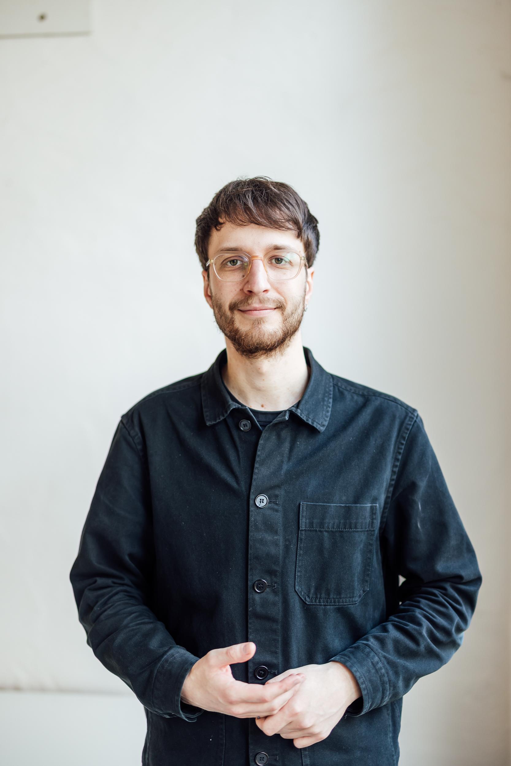 Mitarbeitendenportrait von Niklas Poweleit